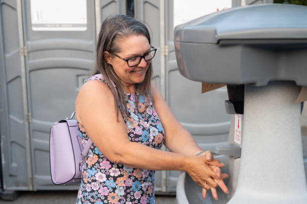 Portable Toilet Options We Offer in Forest, OH